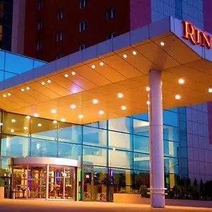 Rin Grand Alina Bucureşti